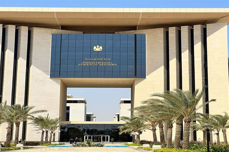 مصر تؤكد دعمها الكامل للبحرين وترفض التدخل الخارجي