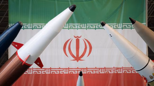 إيران تدعي شن هجوم بطائرات مسيرة على الأسطول الخامس الأمريكي في البحرين