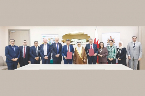 مستشفى الإرسالية الأمريكية وجامعة RCSI البحرين تعززان التعاون في التعليم الطبي والتدريب السريري والبحث العلمي